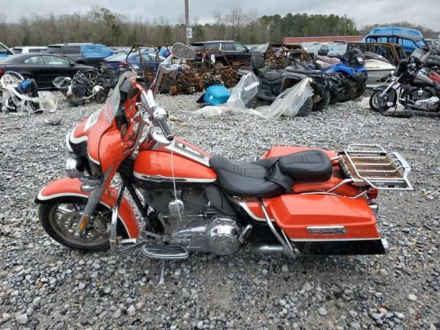 2012 Harley-Davidson FLHTCUSE7 CVO Ultra Classic Electra Glide