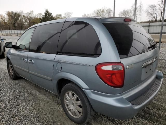 2006 Chrysler Town & Country