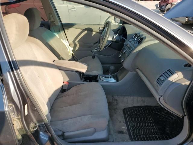 2010 Nissan Altima Base