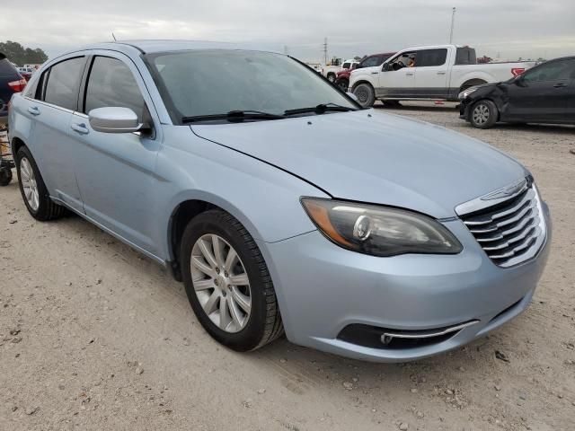 2013 Chrysler 200 Touring