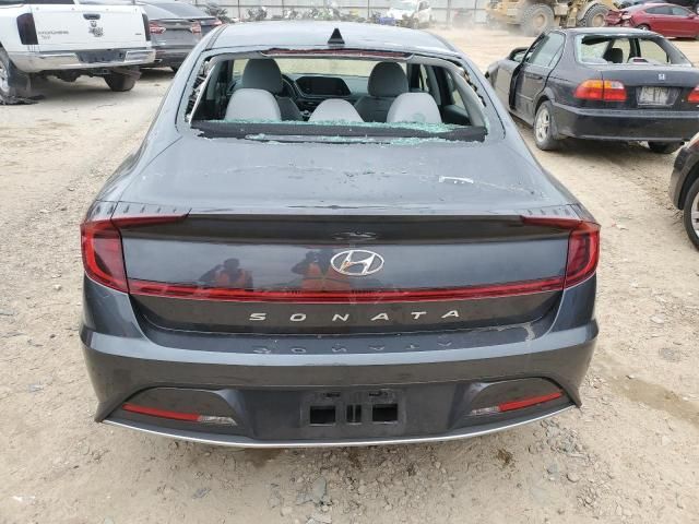 2022 Hyundai Sonata SE