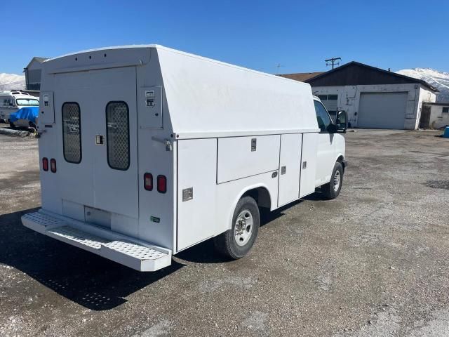 2012 Chevrolet Express G3500 SVC BED