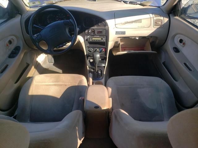 2000 KIA Sephia Base