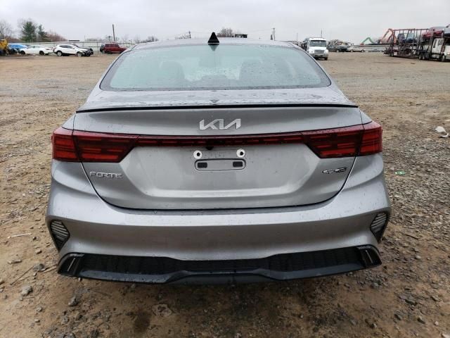 2023 KIA Forte GT Line