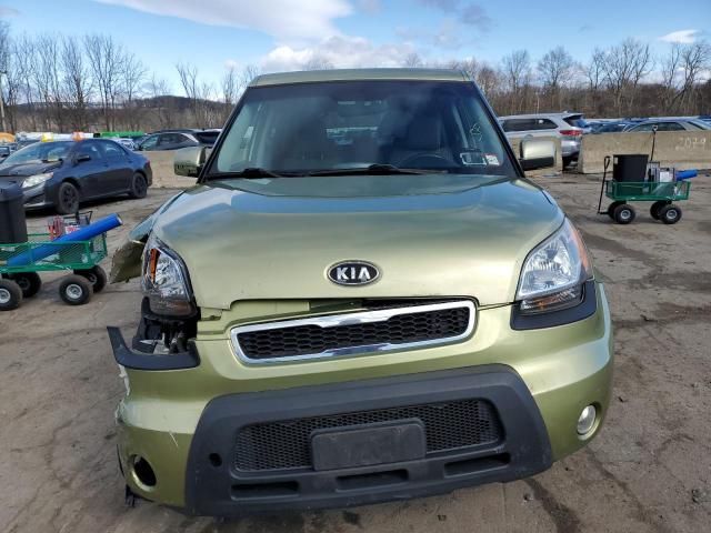 2010 KIA Soul +