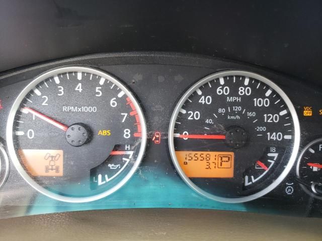 2005 Nissan Pathfinder LE