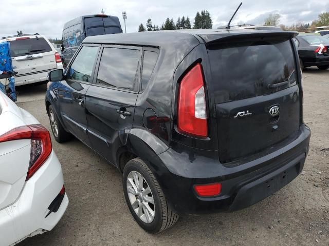 2013 KIA Soul +