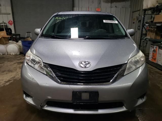 2011 Toyota Sienna LE