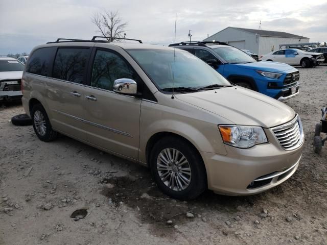 2015 Chrysler Town & Country Touring L