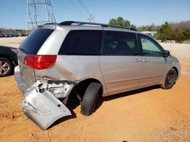 2010 Toyota Sienna CE