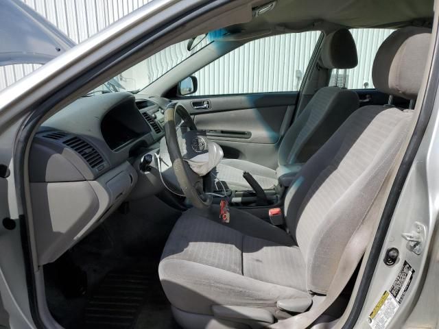 2005 Toyota Camry LE