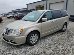 Vehiculos salvage en venta de Copart Wayland, MI: 2014 Chrysler Town & Country Touring