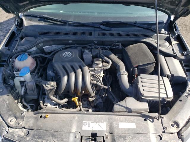 2013 Volkswagen Jetta Base