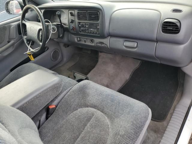 1999 Dodge Dakota