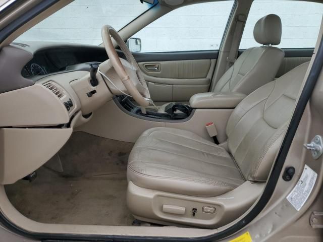 2000 Toyota Avalon XL