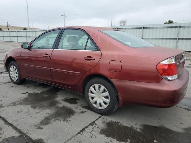 2005 Toyota Camry LE