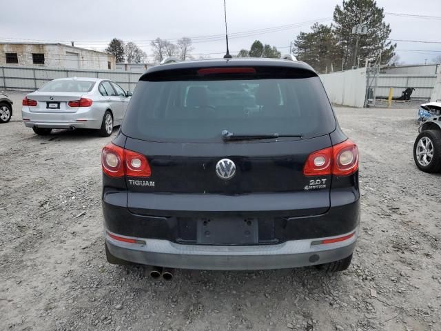 2010 Volkswagen Tiguan SE