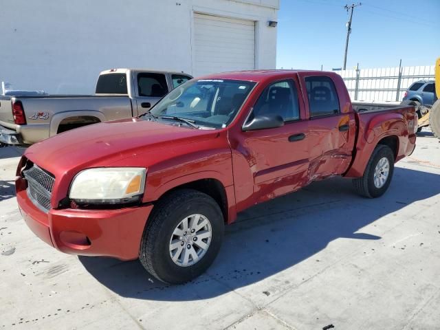 2006 Mitsubishi Raider LS