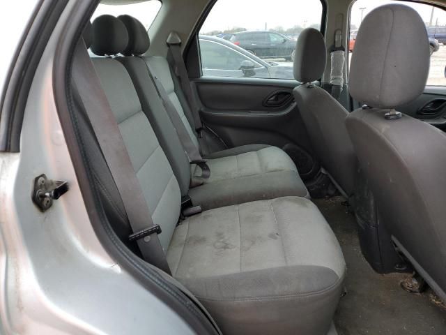 2005 Ford Escape XLS