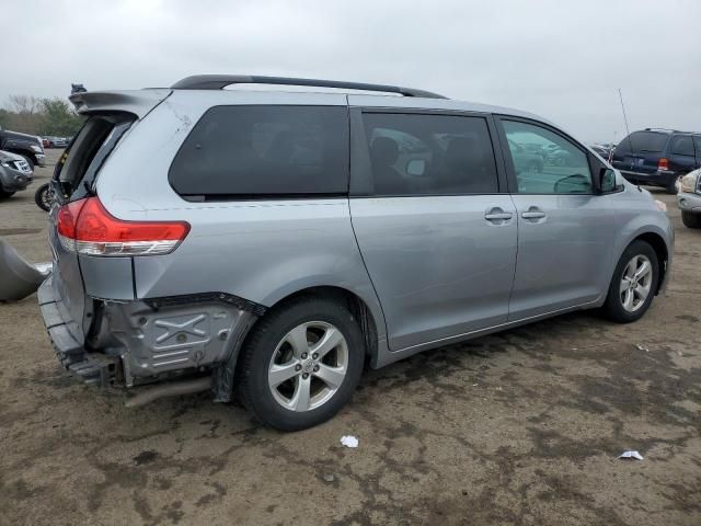 2012 Toyota Sienna LE