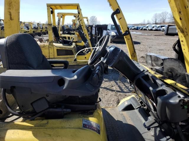 2010 Hyster Fork Lift