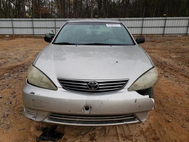 2005 Toyota Camry LE