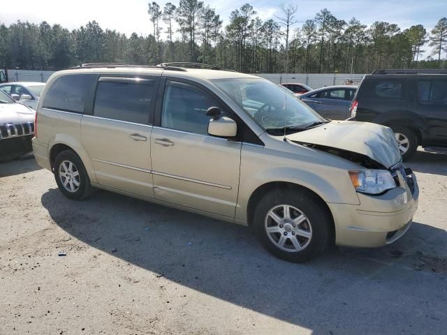 2010 Chrysler Town & Country Touring