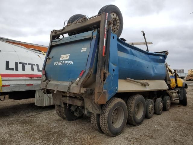 2006 Mack 700 CV700