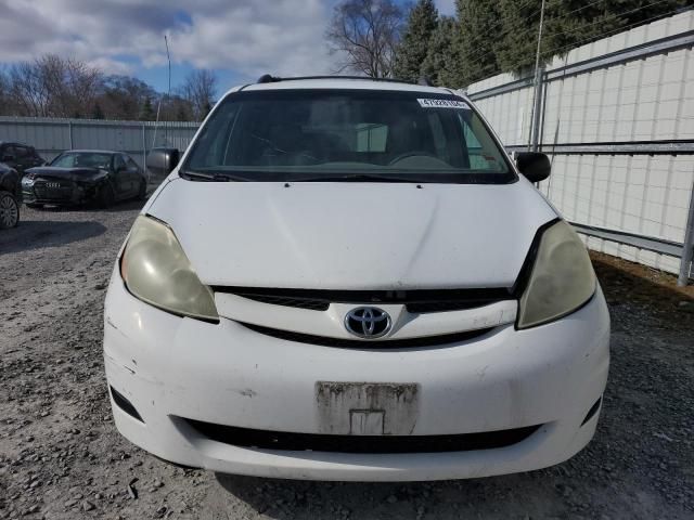 2006 Toyota Sienna CE