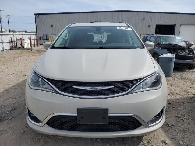 2017 Chrysler Pacifica Touring L Plus