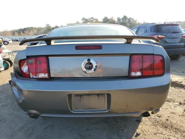 2005 Ford Mustang GT