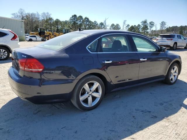 2014 Volkswagen Passat SE