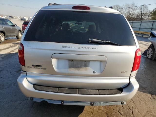 2005 Dodge Grand Caravan SXT