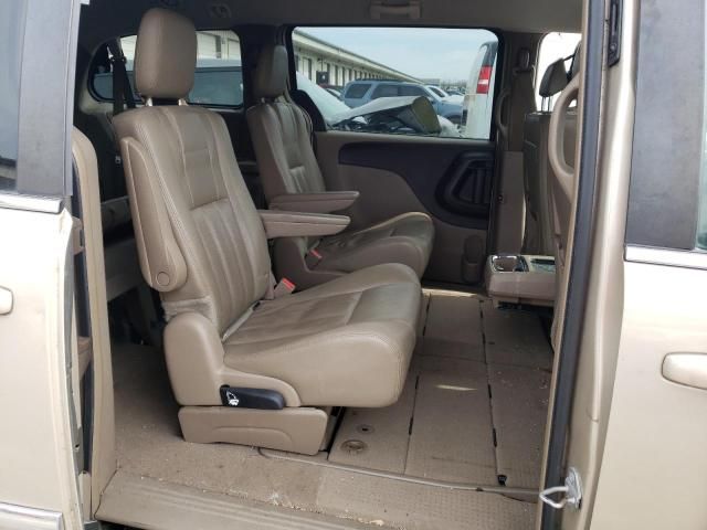 2015 Chrysler Town & Country Touring