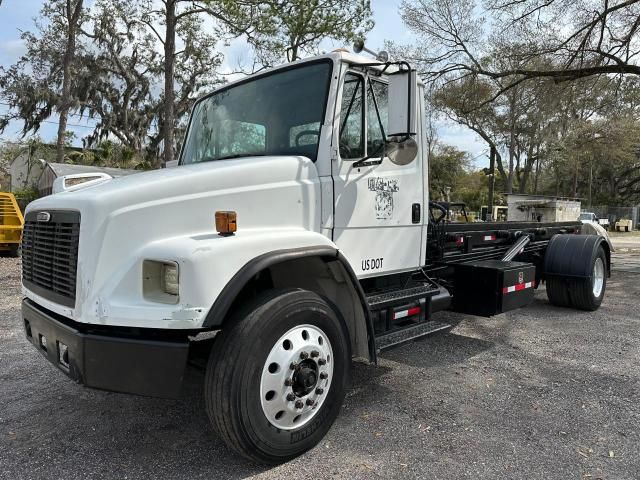 2001 Freightliner Medium Conventional FL80