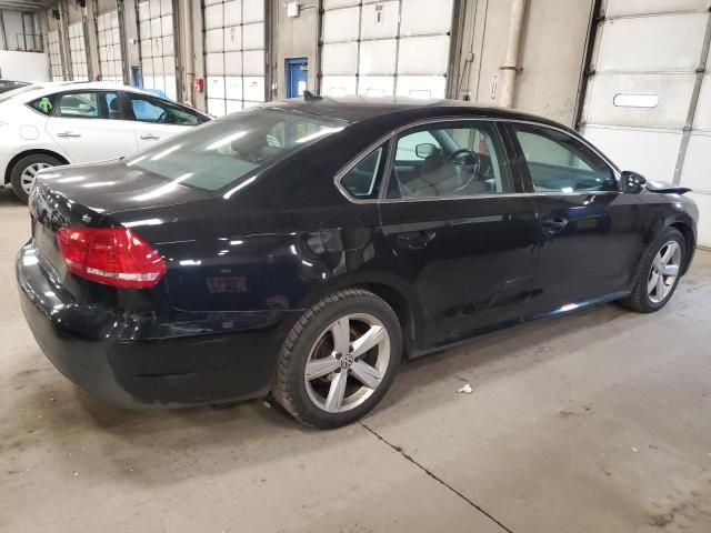 2013 Volkswagen Passat SE