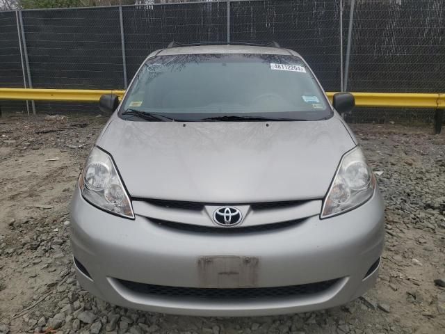 2010 Toyota Sienna CE