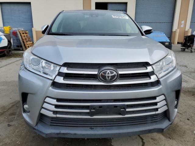 2017 Toyota Highlander LE