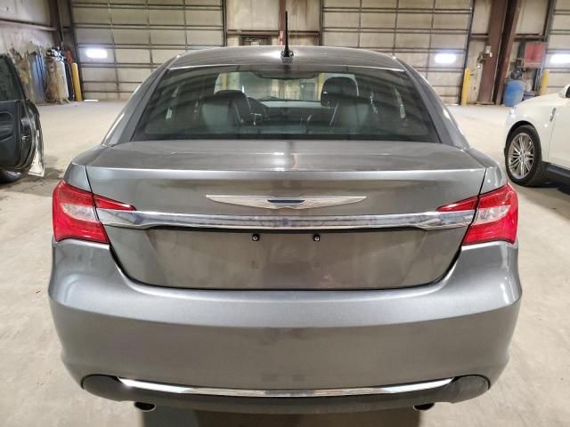 2013 Chrysler 200 Limited