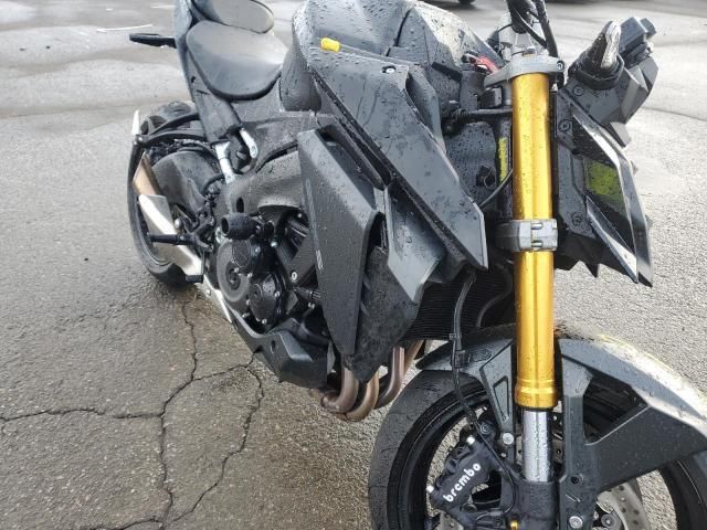 2023 Suzuki GSX-S1000 A