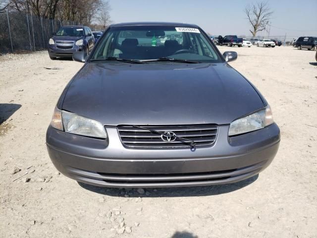 1998 Toyota Camry LE