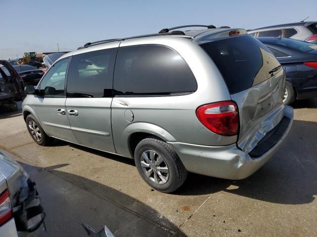 2003 Chrysler Town & Country LX