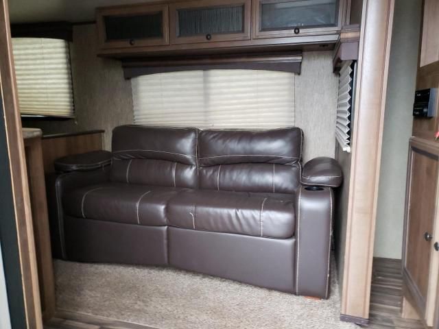 2017 Crrv Travel Trailer