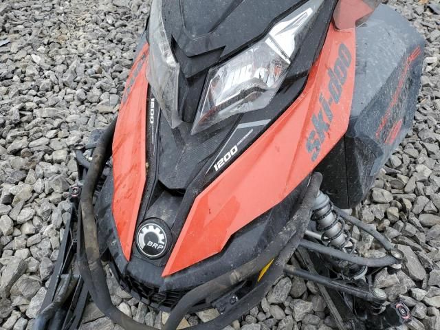 2018 Skidoo Renegade