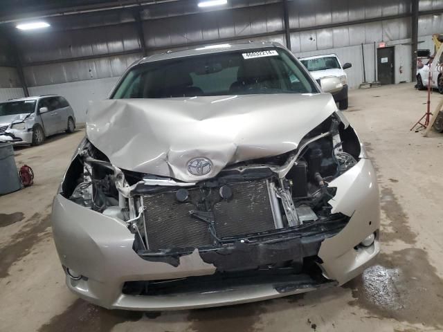 2017 Toyota Sienna XLE