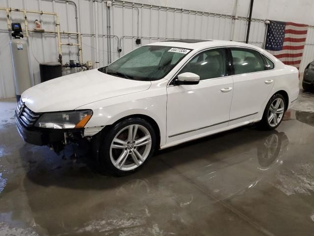 2015 Volkswagen Passat SEL