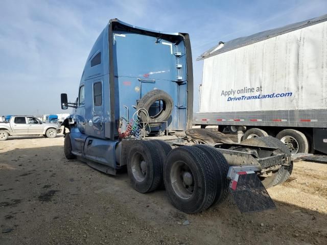 2018 Kenworth Construction T680