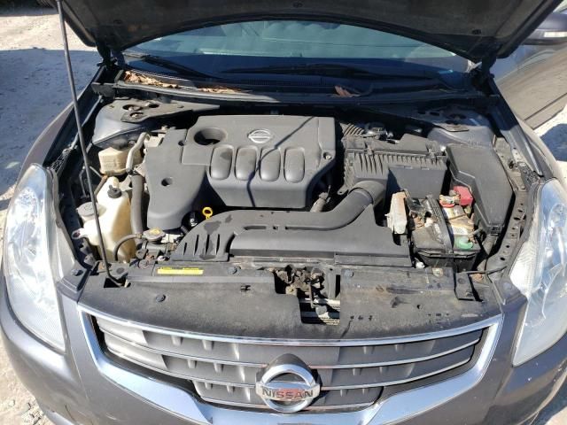 2010 Nissan Altima Base