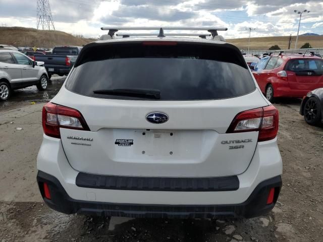 2018 Subaru Outback Touring