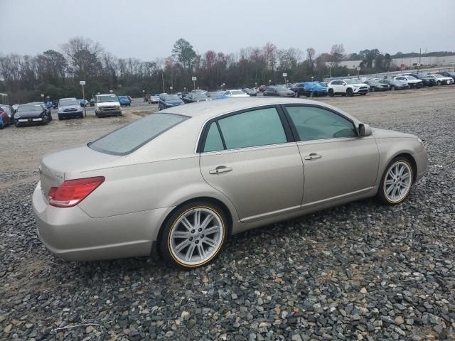 2005 Toyota Avalon XL